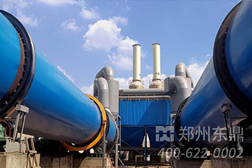 北京地铁1号线成功立起首扇屏蔽门